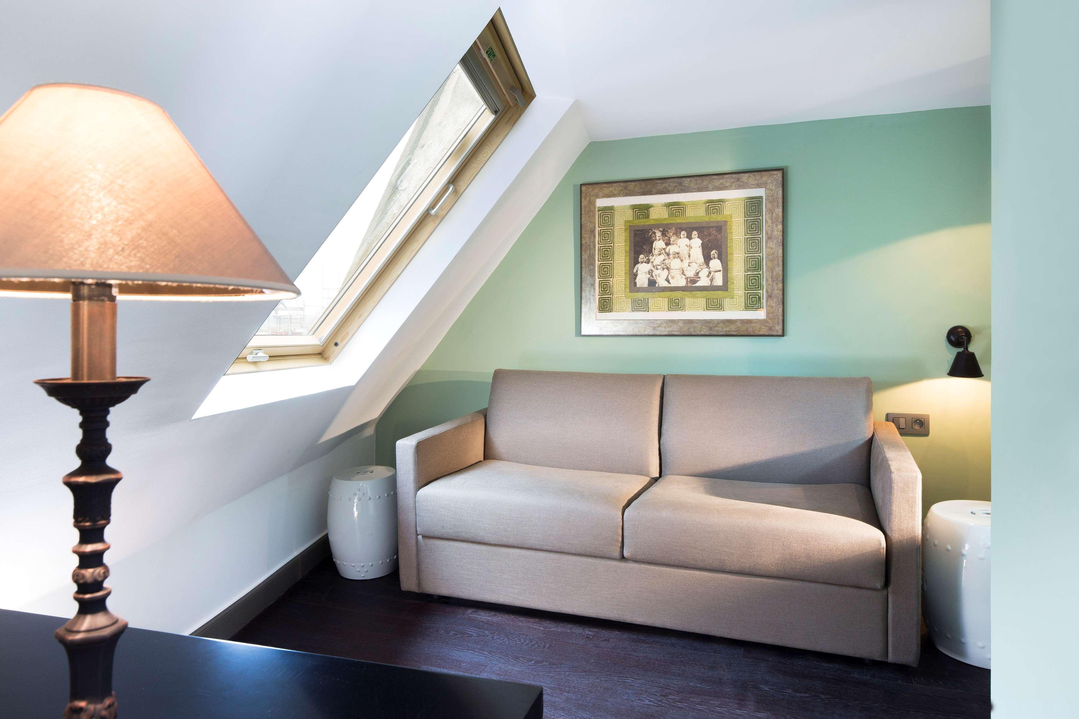 Hotel R. Kipling By Happyculture