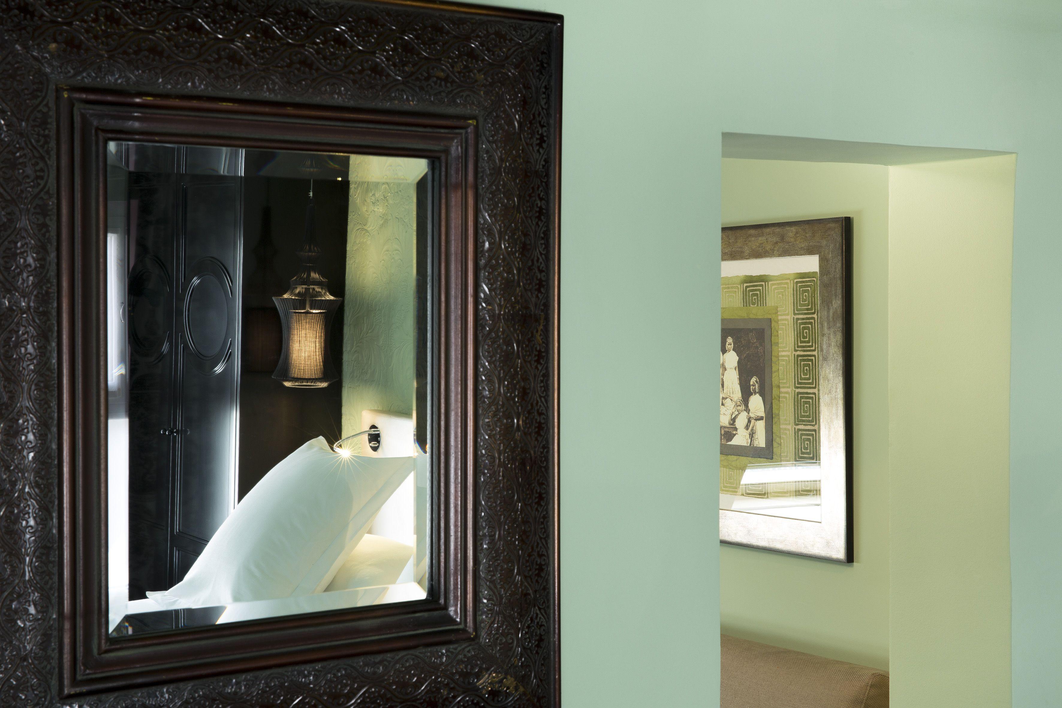 R. Kipling By Happyculture Hotel